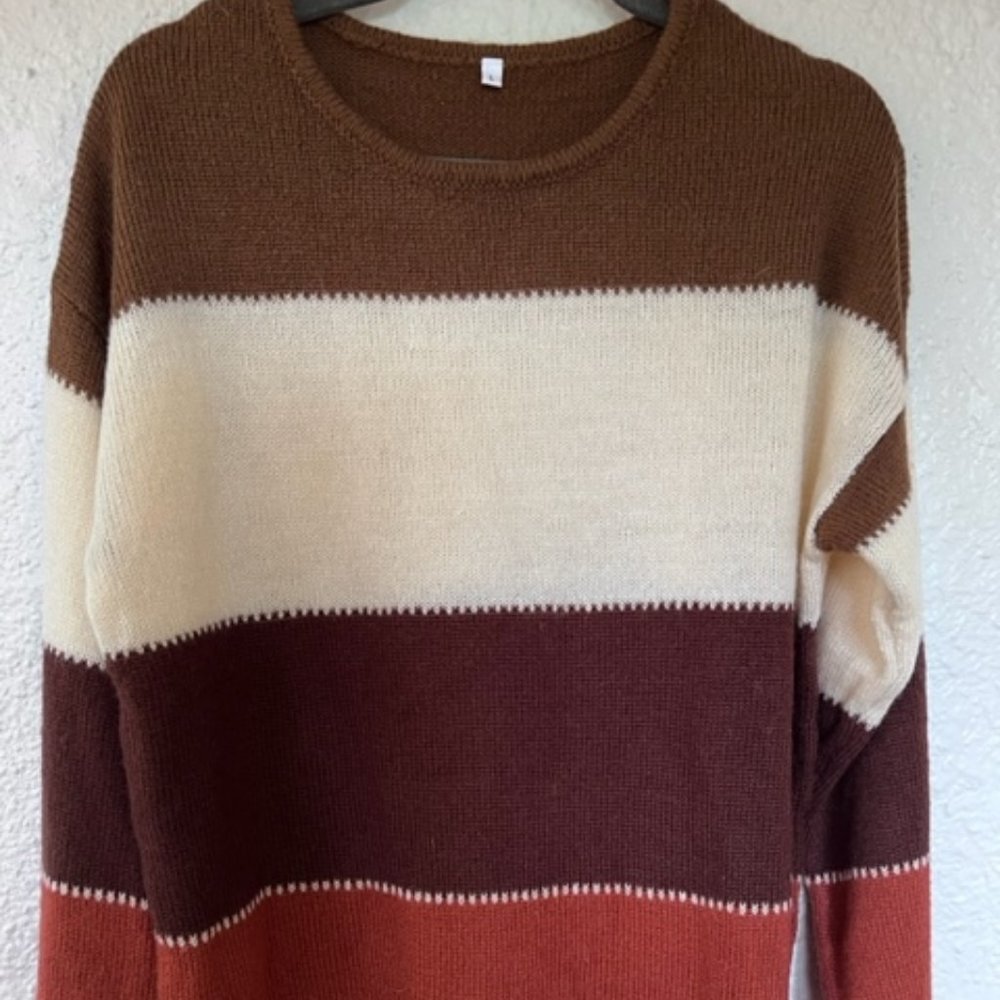 Flowy Neutral Colored Knitted Sweater